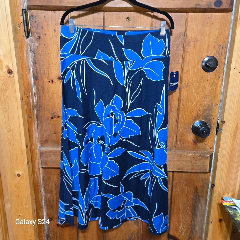 Chaps Womens Navy Blue Royal Blue Floral Maxi Skirt Size Medium NWT - Picture 3 of 4